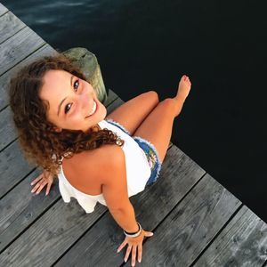 Meet your Posher, Maddie